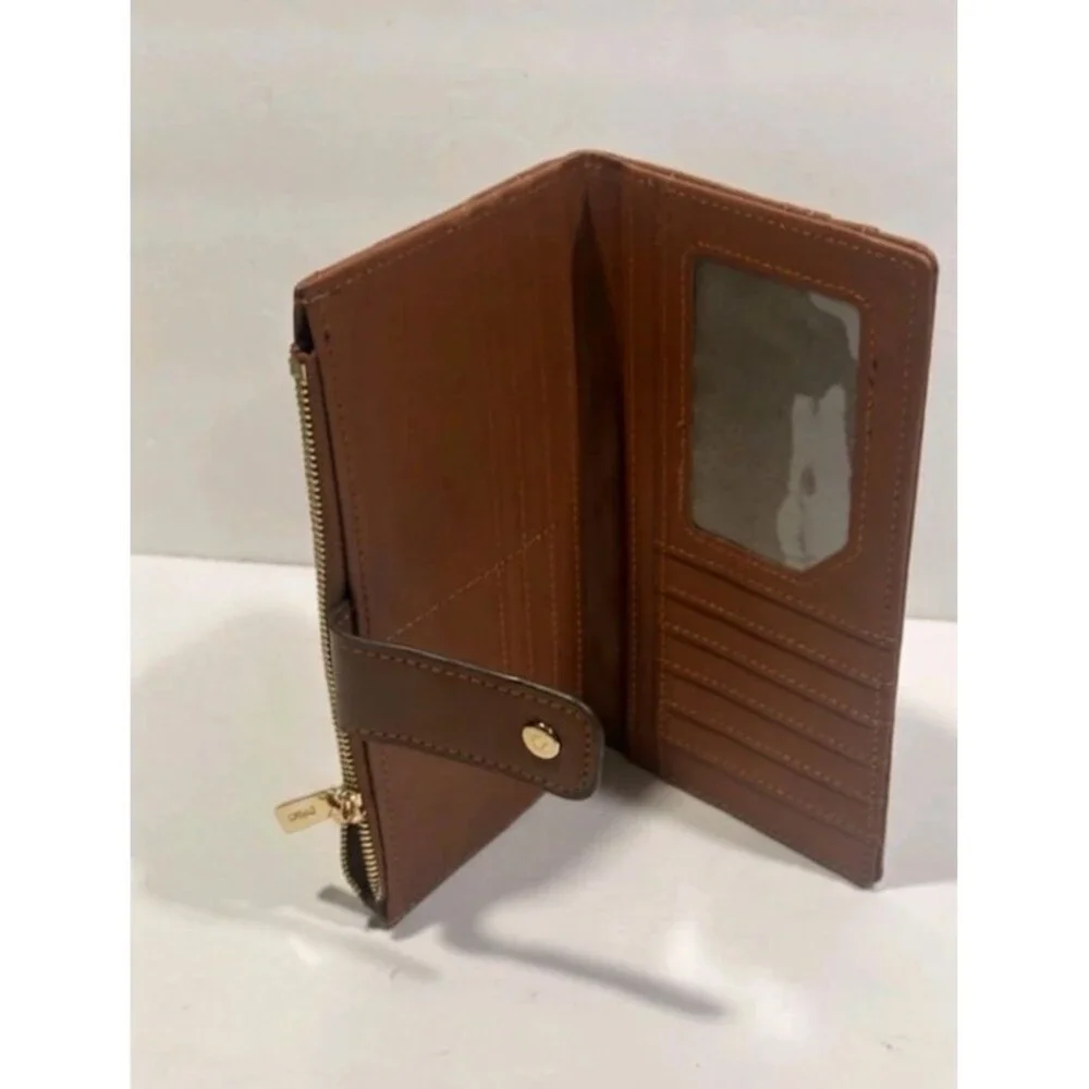 Gussaci bi fold